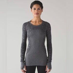 LULULEMON Swiftly Tech Long Sleeve Crewneck